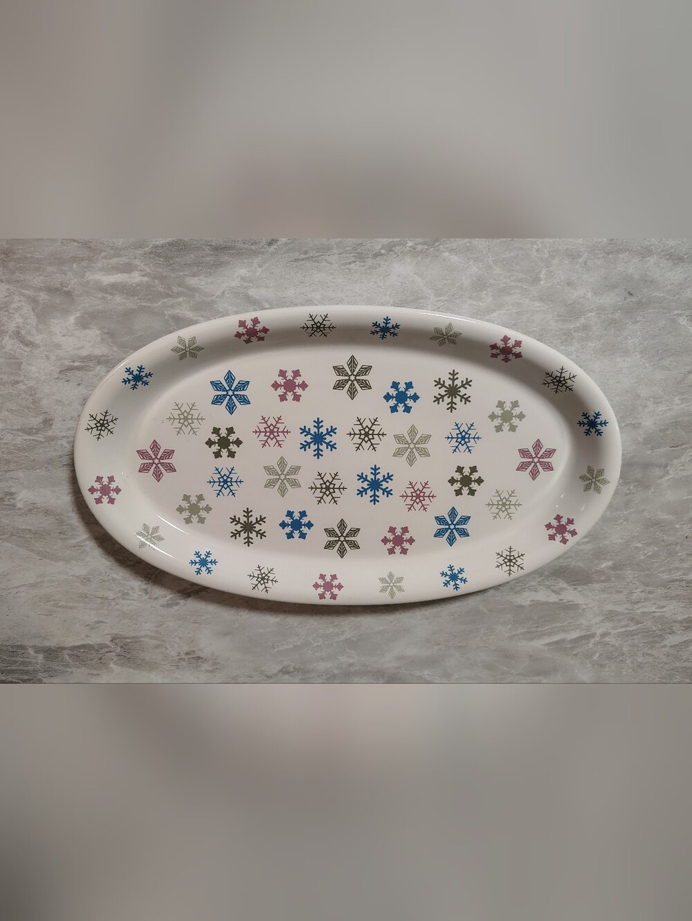 Temptations Snowflake Platter